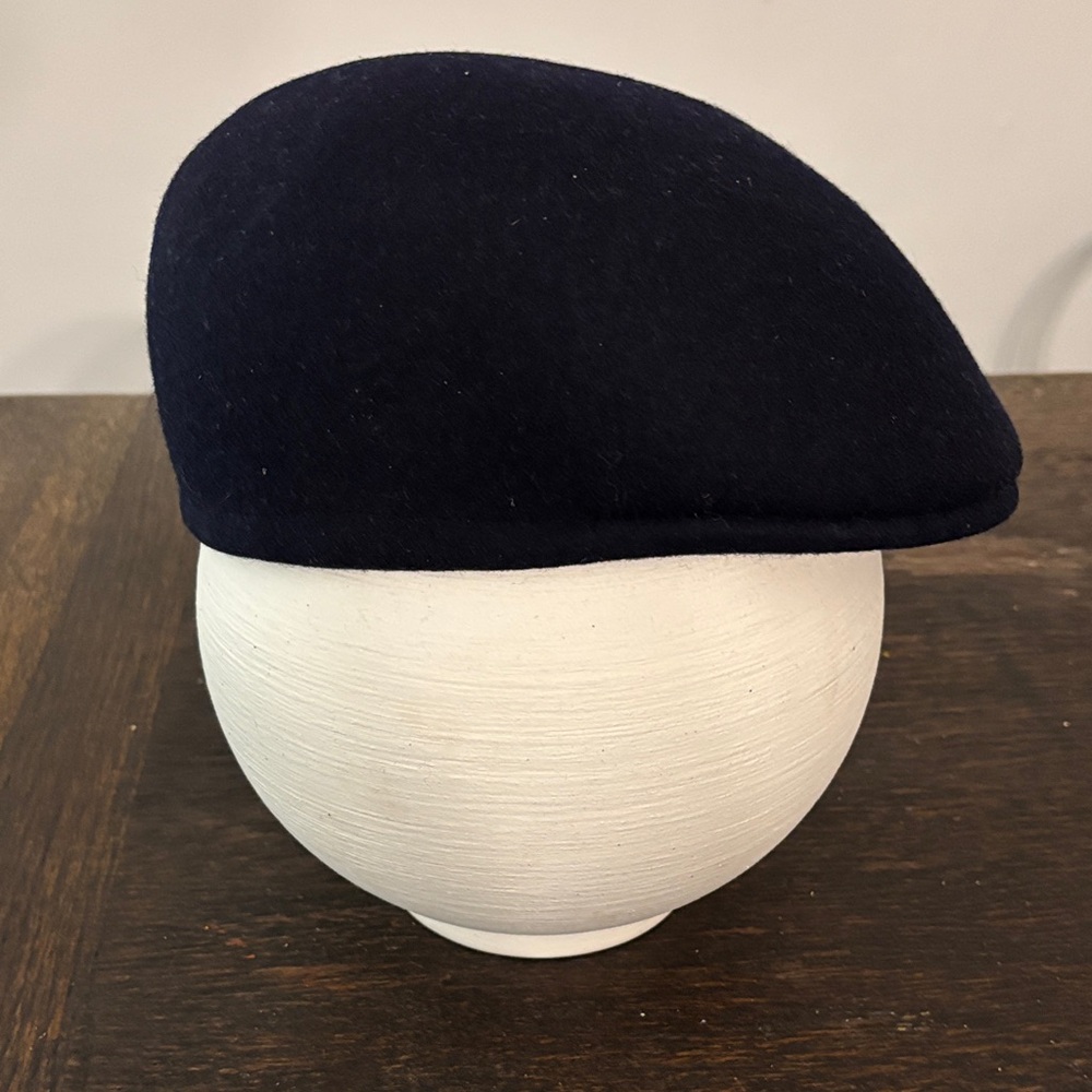 Vintage Huckel wool felt newsboy/cabbie cap. Sz L
